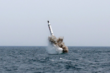 Fig4_SLBM-Launch-1-May-9-2015-KCNA[1]